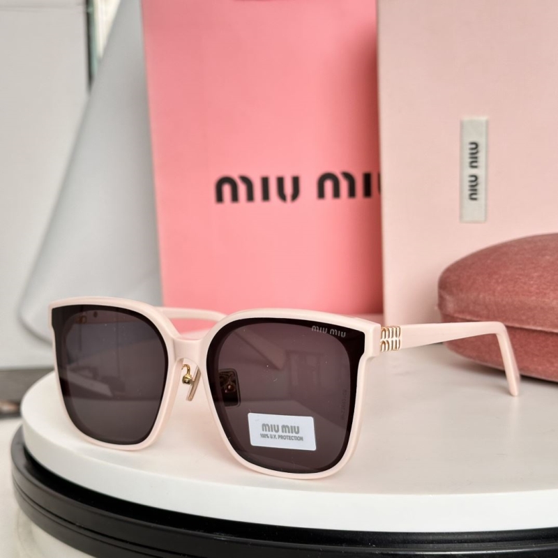 MIU MIU